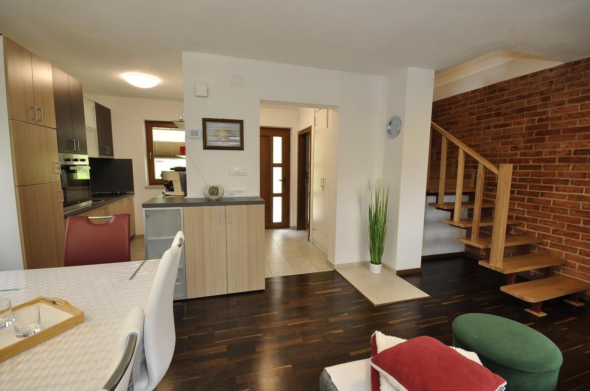 Holiday House Marija Villa Otocac Ngoại thất bức ảnh